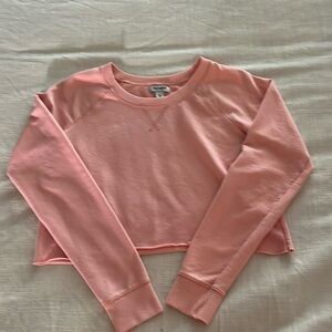 Old Navy women’s cropped sweatshirt